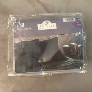 NWT Jubilee Full Flannel Sheet Set